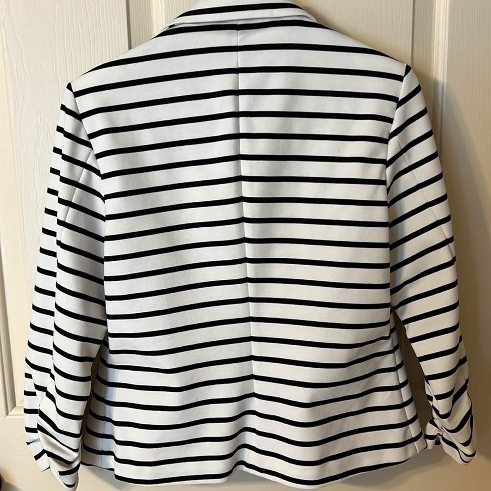 Amanda & Chelsea Stretch Jacket - Picture 2 of 2